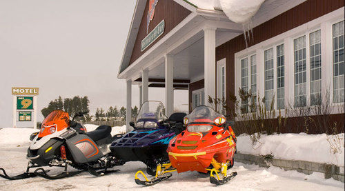 Hôtel Marineau La Tuque Extérieur photo
